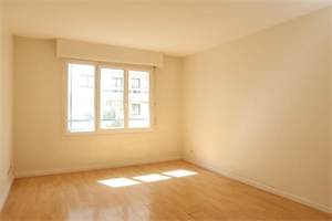 appartement à la vente -   92300  LEVALLOIS-PERRET, surface 68 m2 vente appartement - APR655256